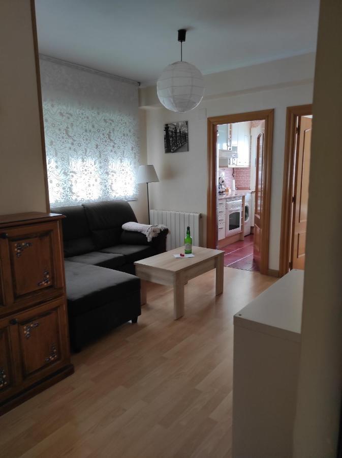 Apartamento De 2 Habitaciones A Un Paso De Begona Gijón Exterior foto